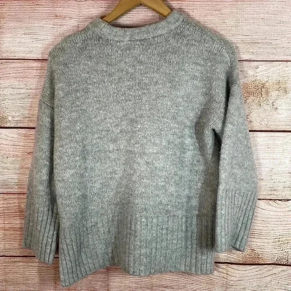 Topshop Women’s Pullover Knit Sweater Gray Size US 4-6 - Picture 6 of 6